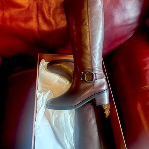Elegant Brown Leather Knee-High Boots Coach Boots newer worn brand new in box